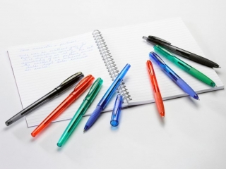 D�ugopis PILOT Frixion Super Grip automatyczny niebieskie